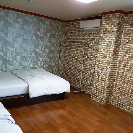 Gumi A Motel المظهر الخارجي الصورة